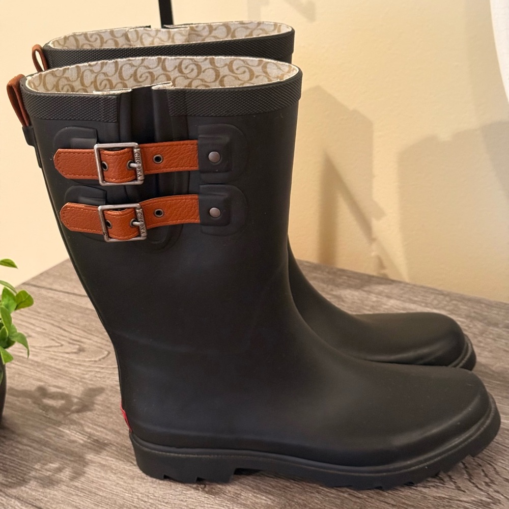 Chooka Premium Rainwear with Dual Strap Size 9 Black Waterproof